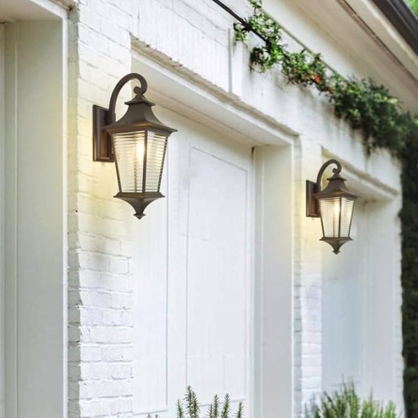 Modern Wall Mount Lamp , Outdoor Wall Sconce Die-cast Aluminum Housing Plus Glass,Wall Lantern As Porch Lighting Fixture with One E27 Medium Base,Waterproof Outdoor Wall